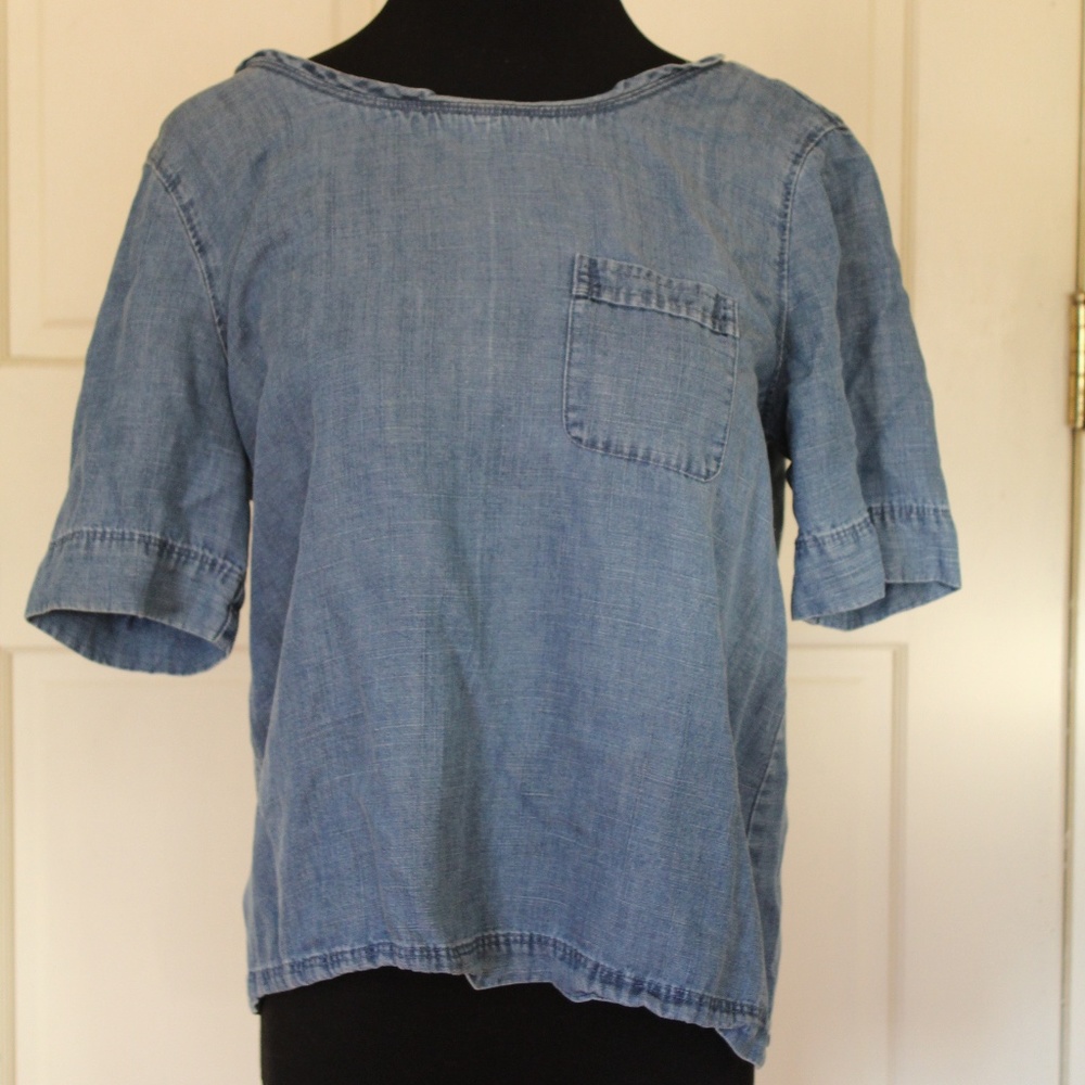 Short-Sleeved Jean Top (Loft)
